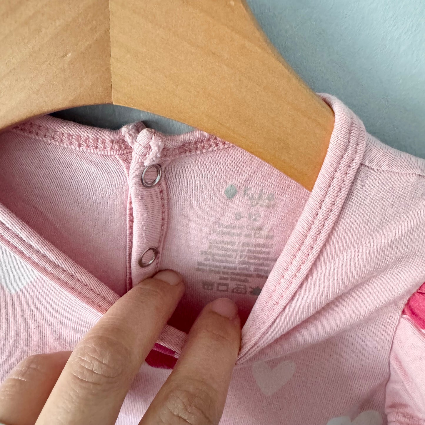 Kyte / Pink x heart long sleeve dress onesie / 6-12M