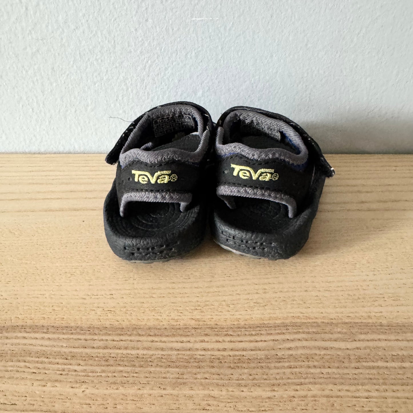 Teva / Sandales / US 2-3