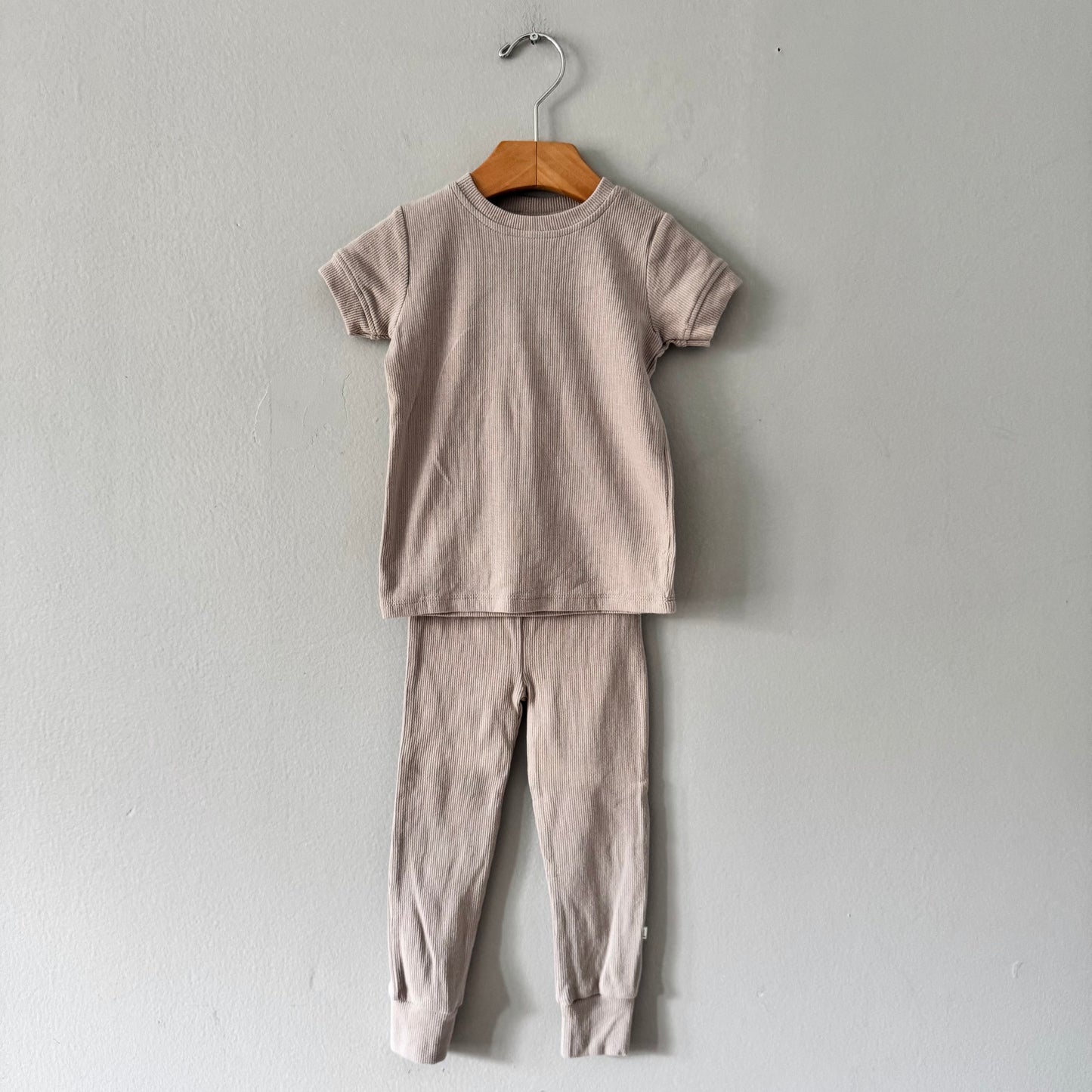 Little Lott / Beige ribbed set / 18-24M