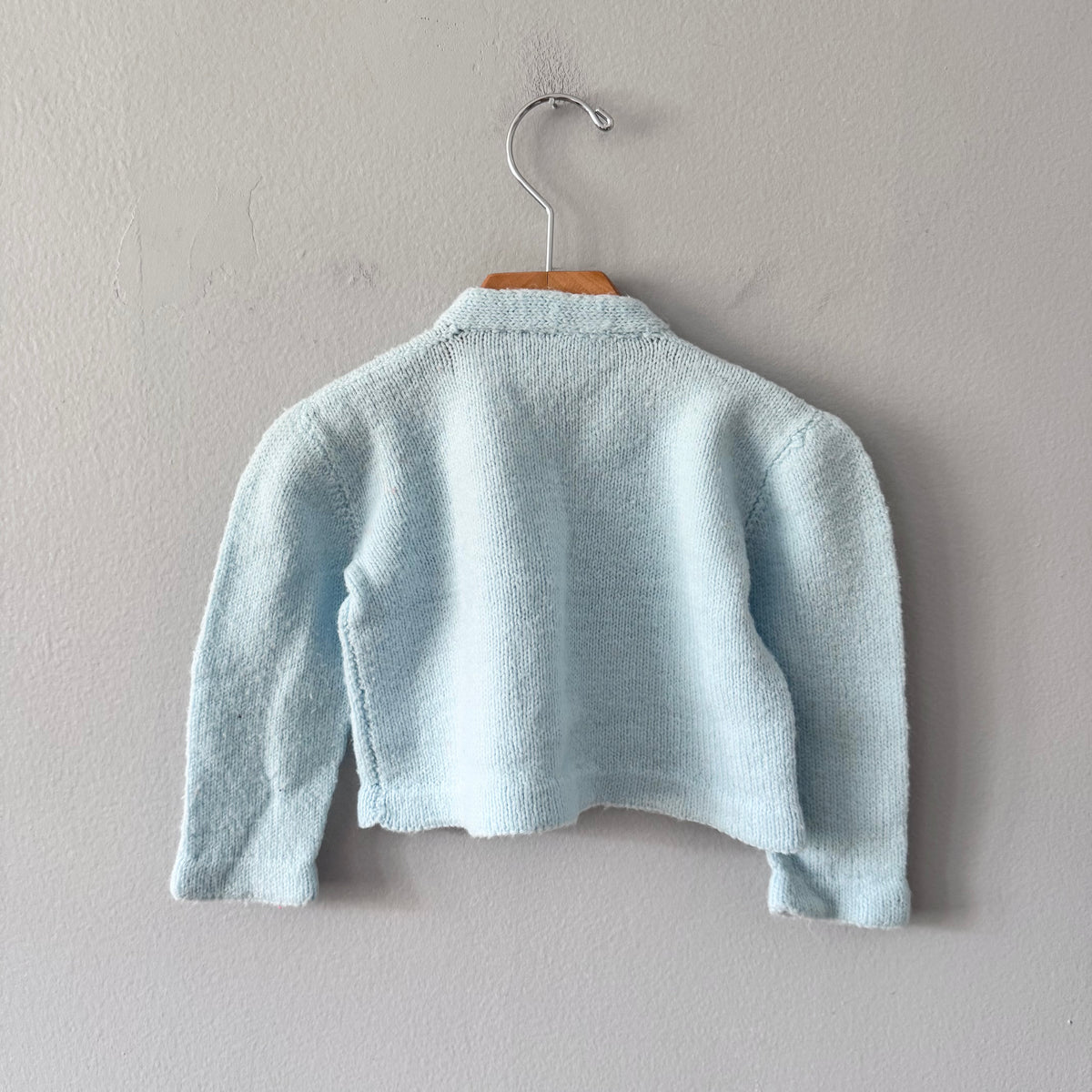 Handmade / Light blue knit cardigan / 12-18M