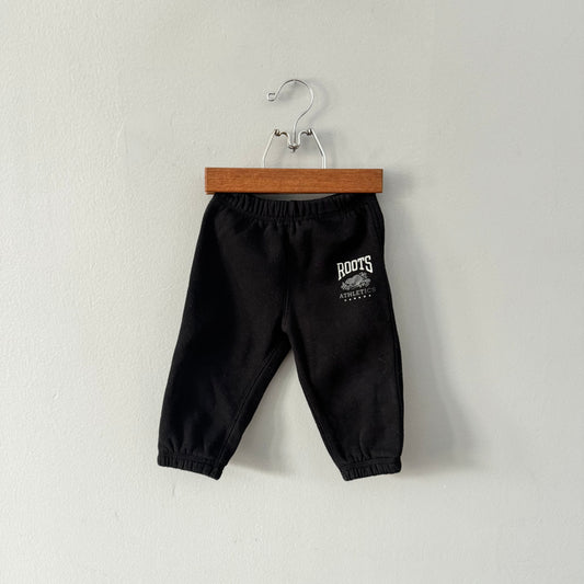 Roots / Black sweatpants / 6-12M