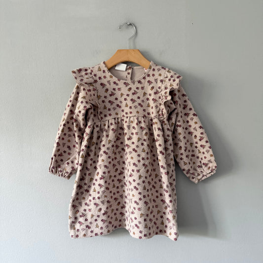 Zara / Beige flannel floral dress / 4-5Y