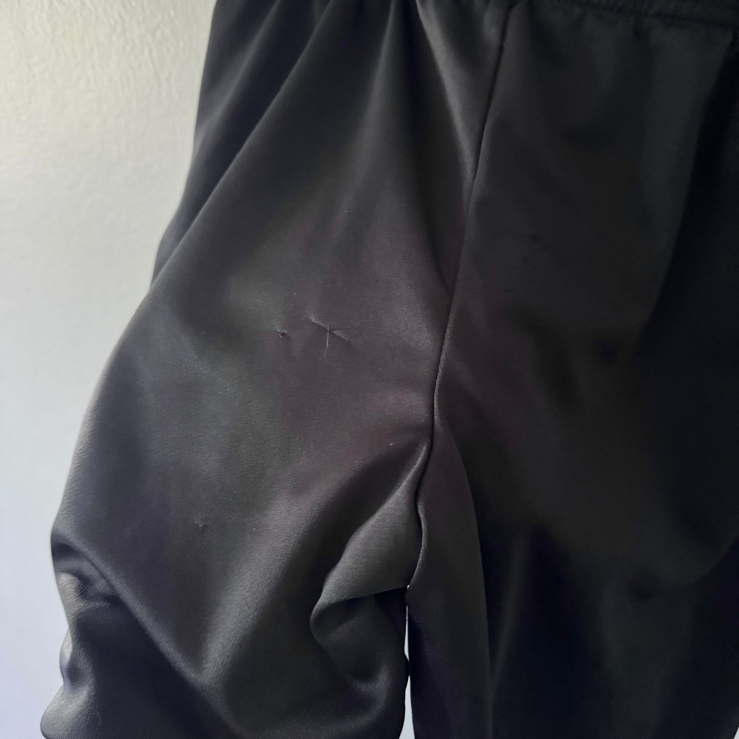 Nike / Black Dri-fit shorts / M(8-9Y)