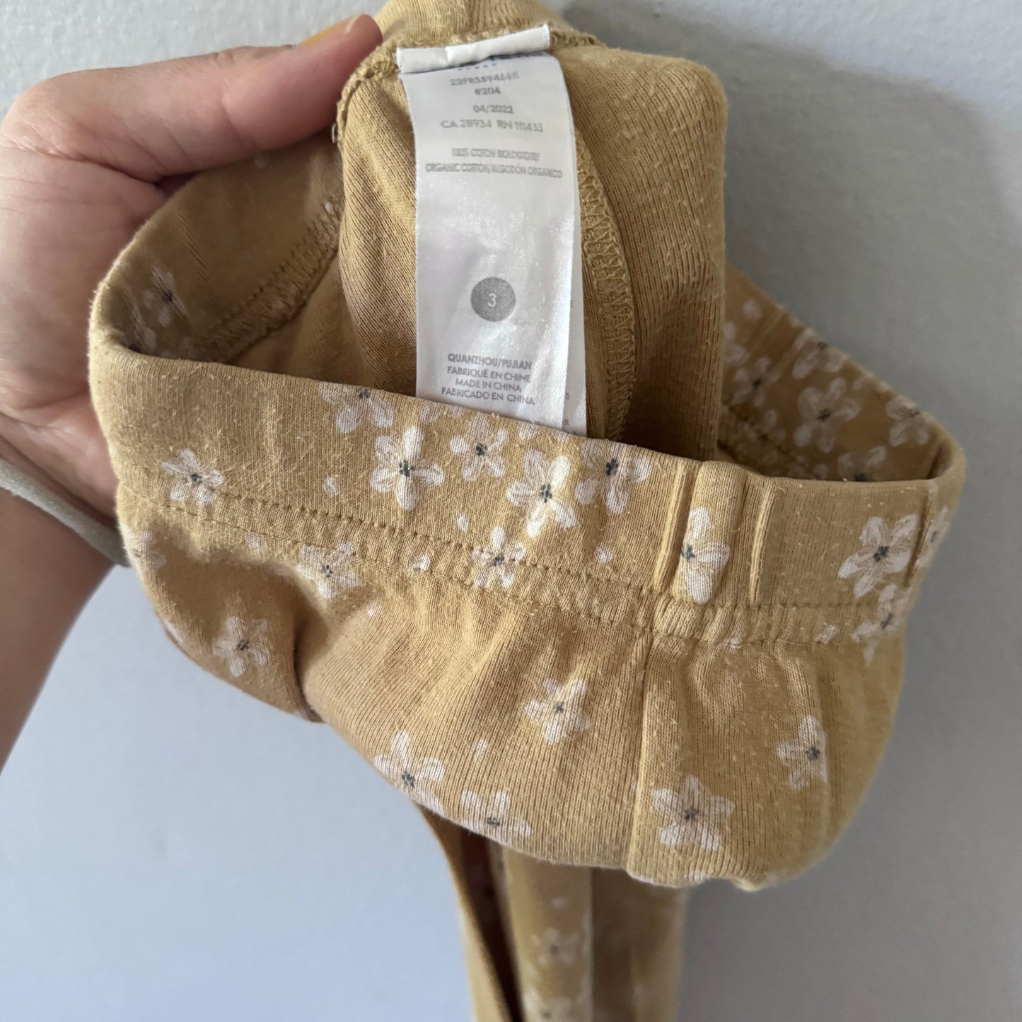 Petit lem / Mustard floral pajama set / 3Y