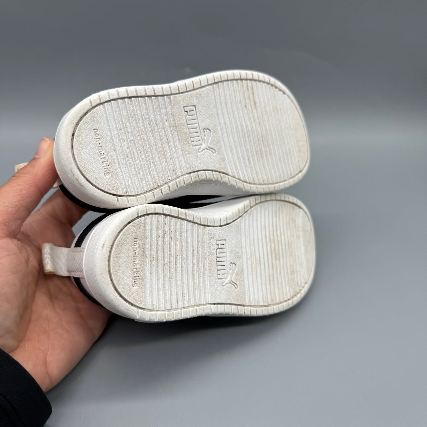 Puma / Running Shoes / US7