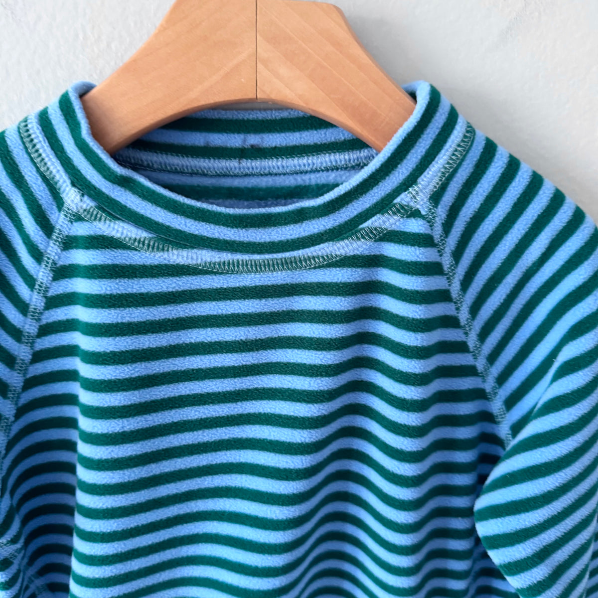 Mec / Blue x green fleece top / 4Y
