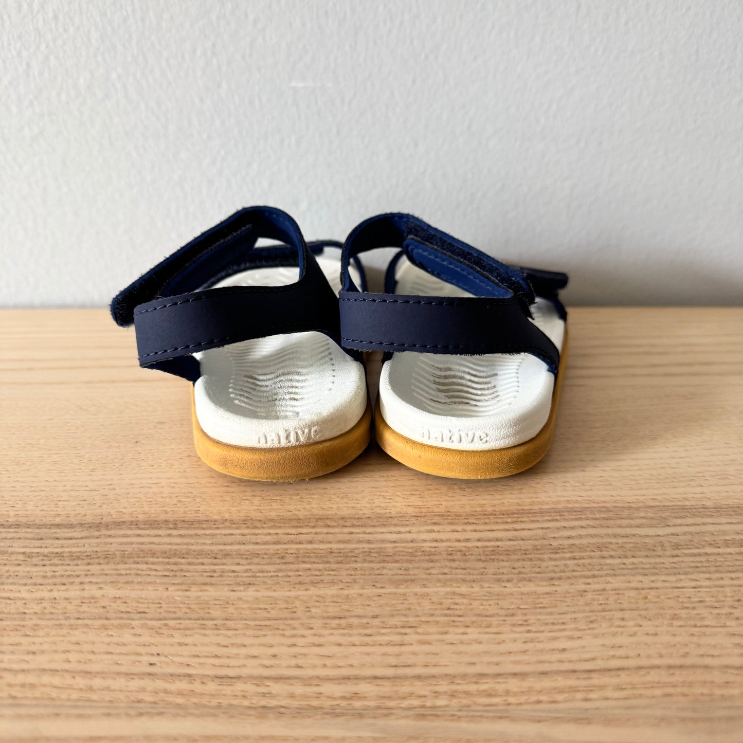 Native / Sandals / US8