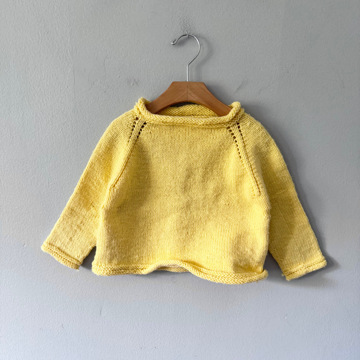 Handmade / Light yellow knit pullover / 2-3Y