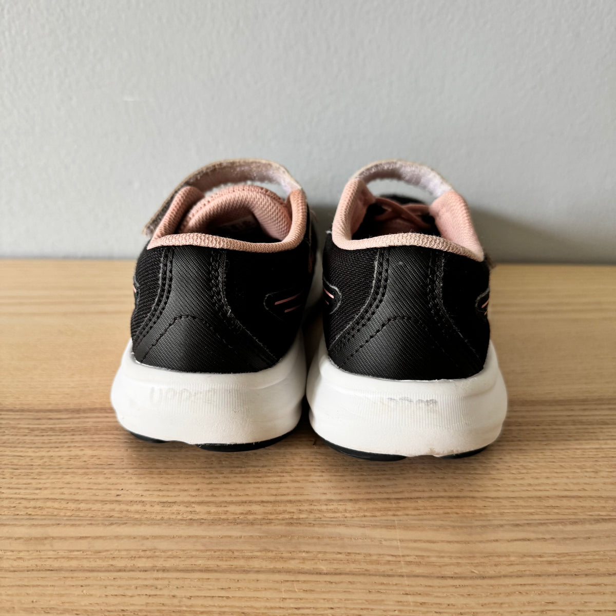 Asics / Sneaker / US12