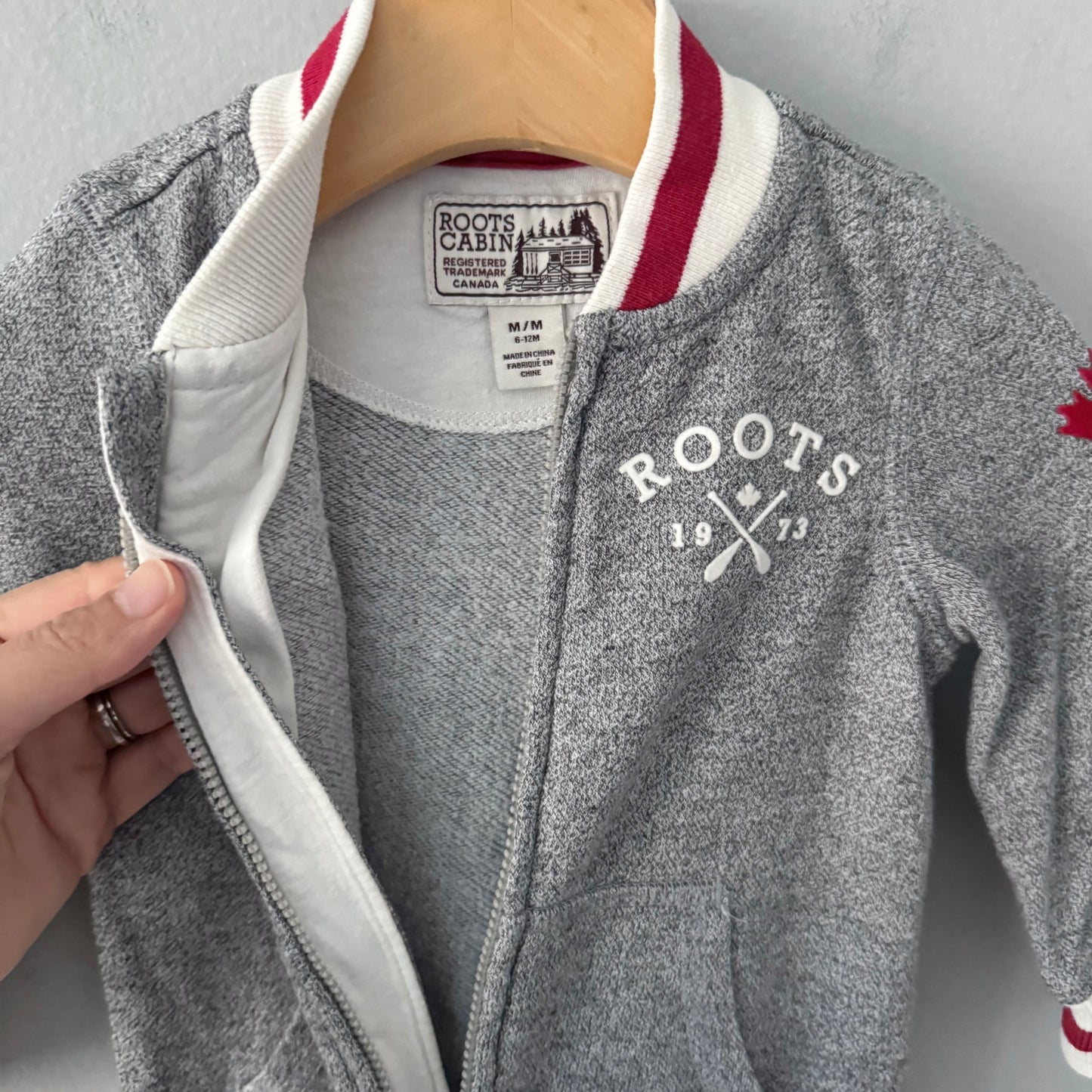 Roots / Cabin salt and pepper crew romper / 6-12M