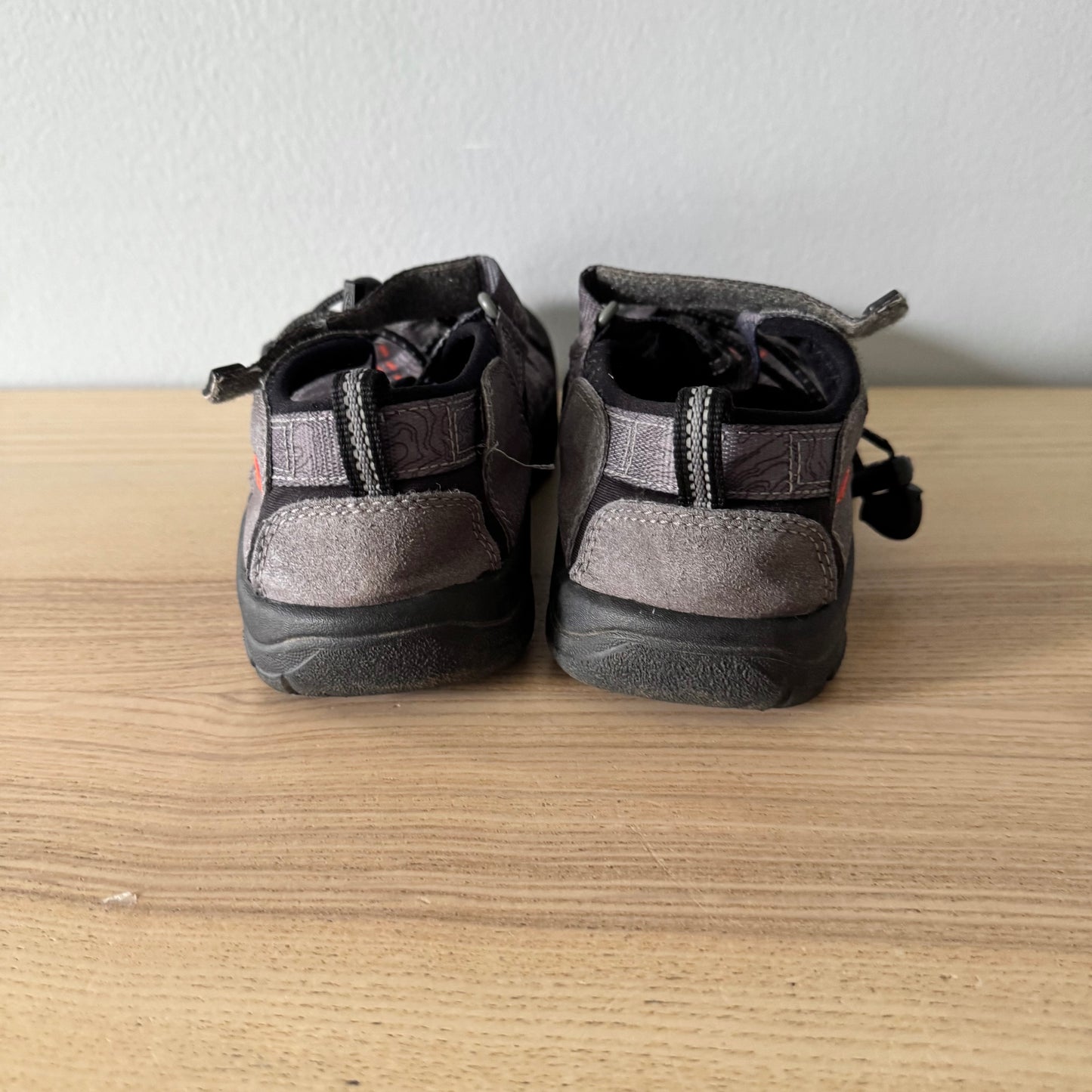 Keen / Sandals / J3