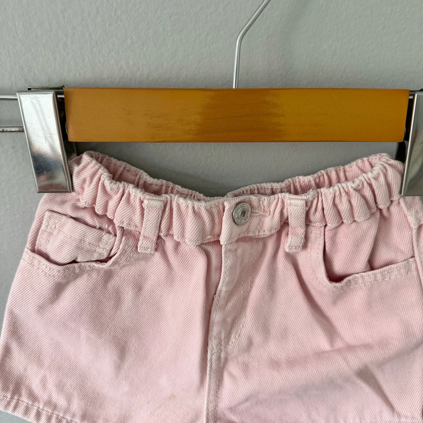 Zara / Light pink denim shorts / 9-12M