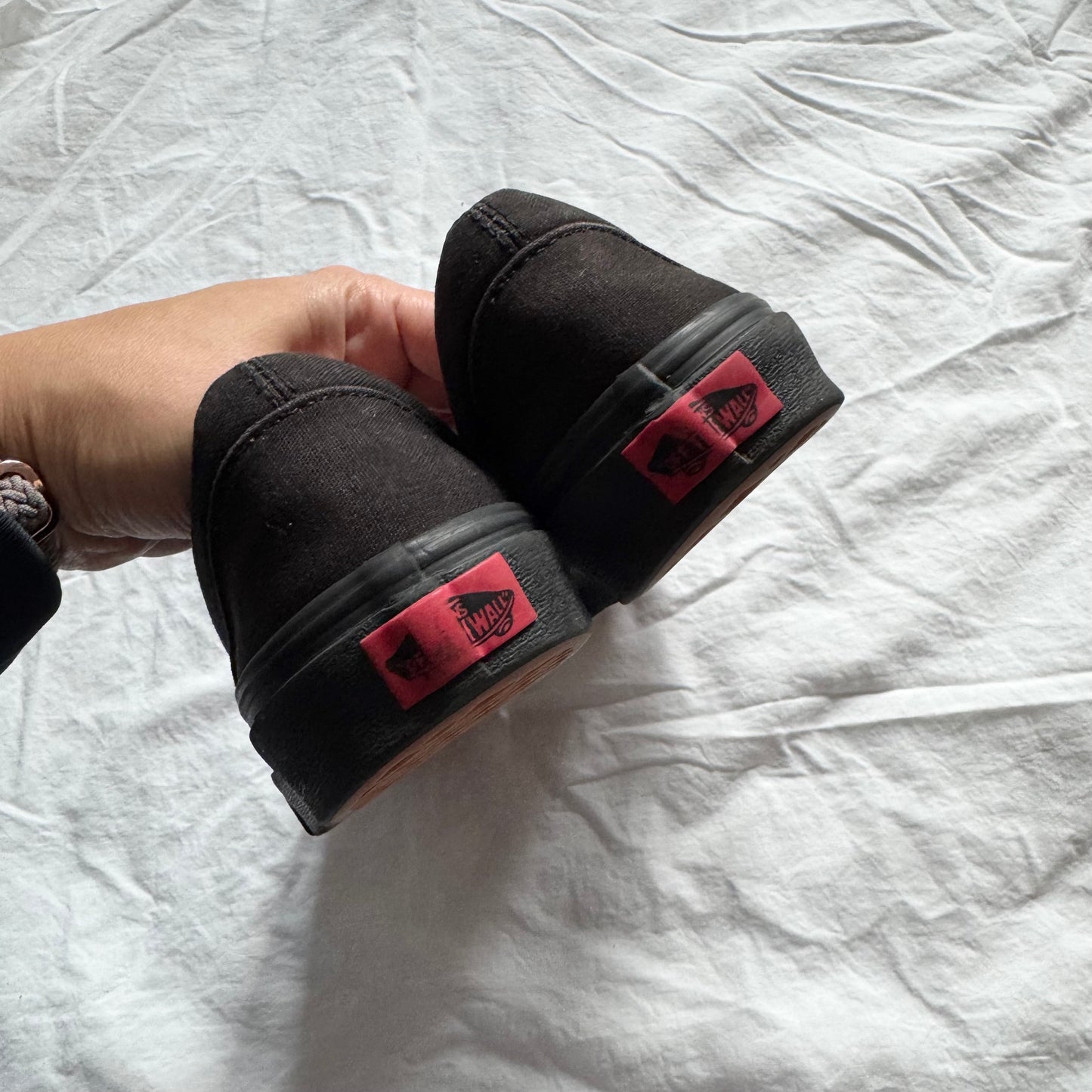 Vans / Running Shoes / Women 7.5