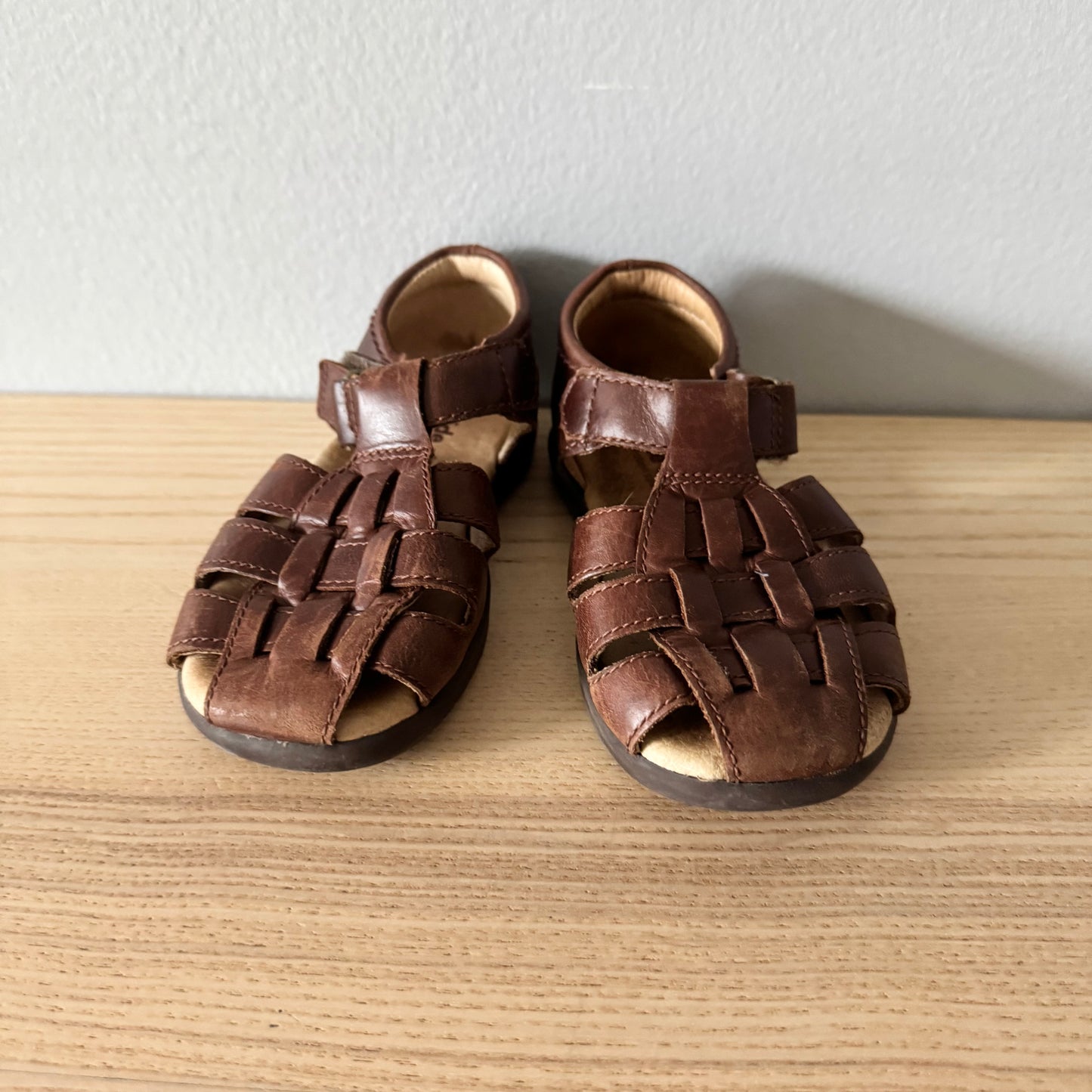 Stride Rite / Sandales / US7