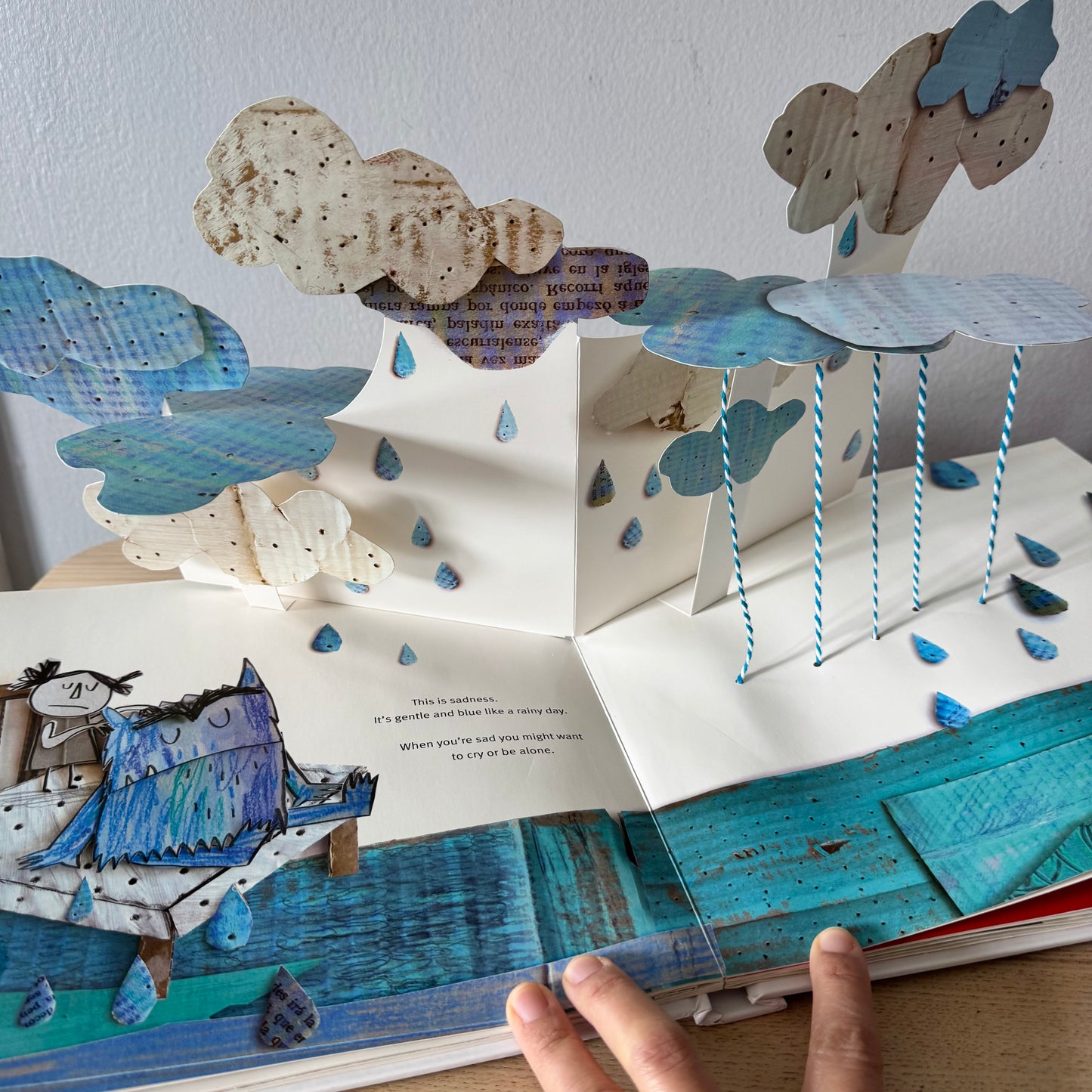 The Color Monster - Pop-Up Book of Feelings