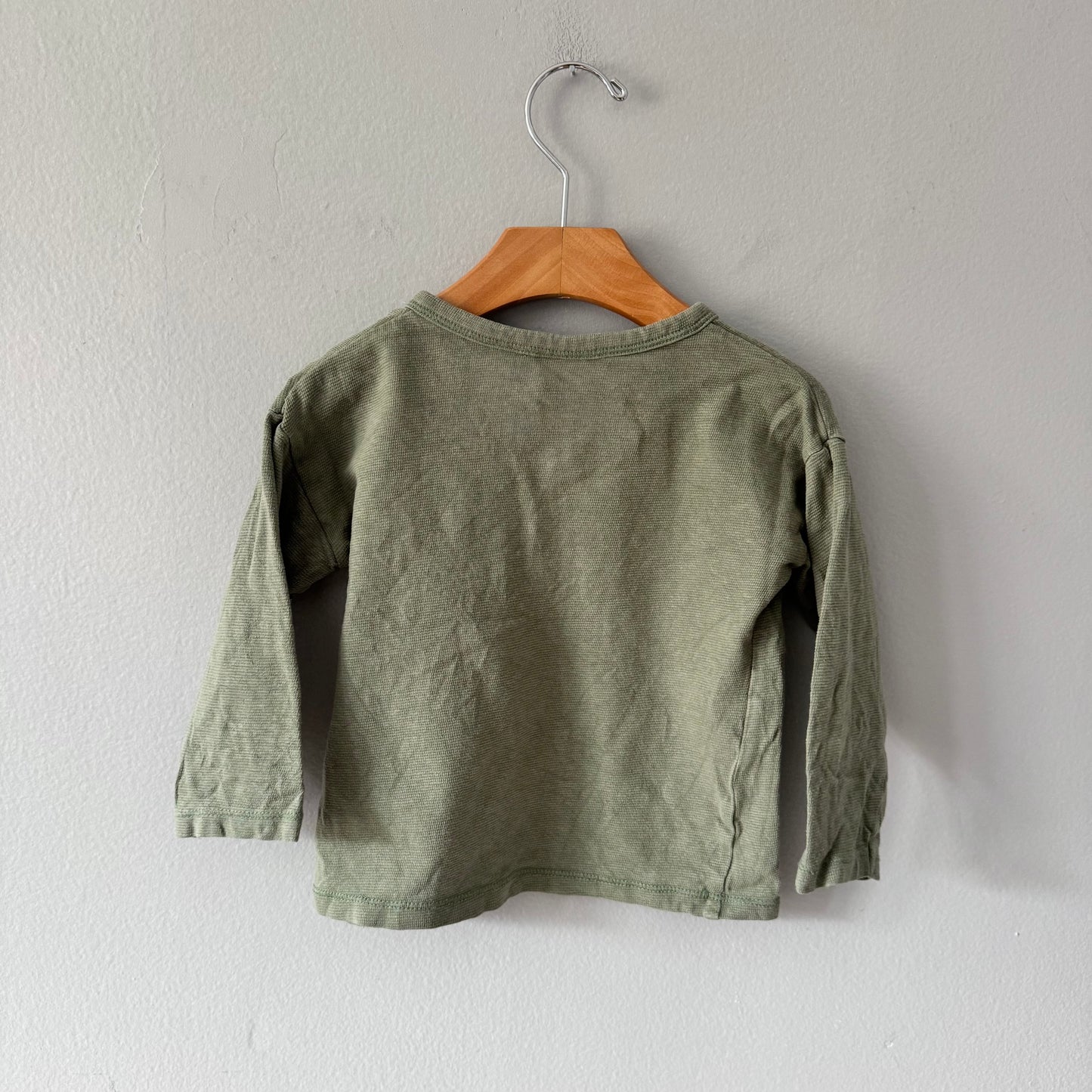 Zara / Manches longues vertes / 12-18M