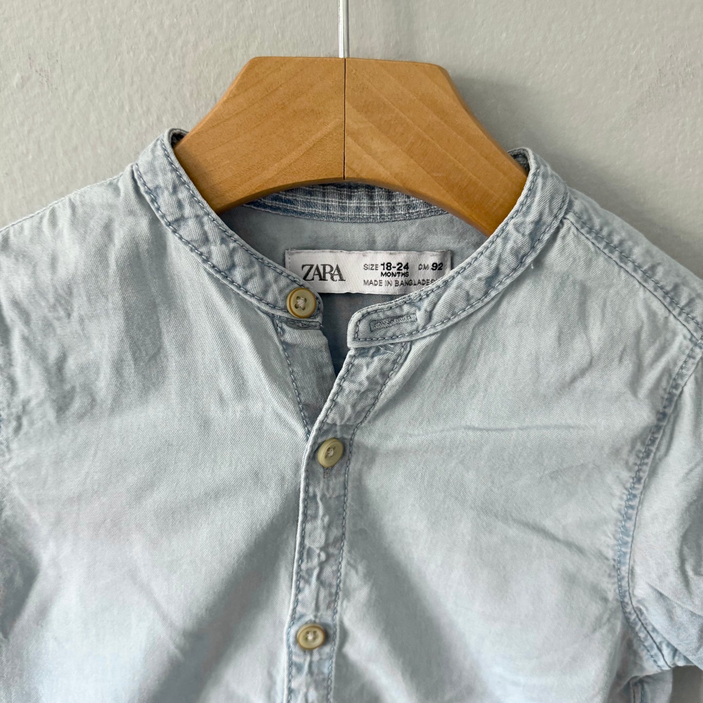 Zara / Chemise chambray manches courtes / 18-24M