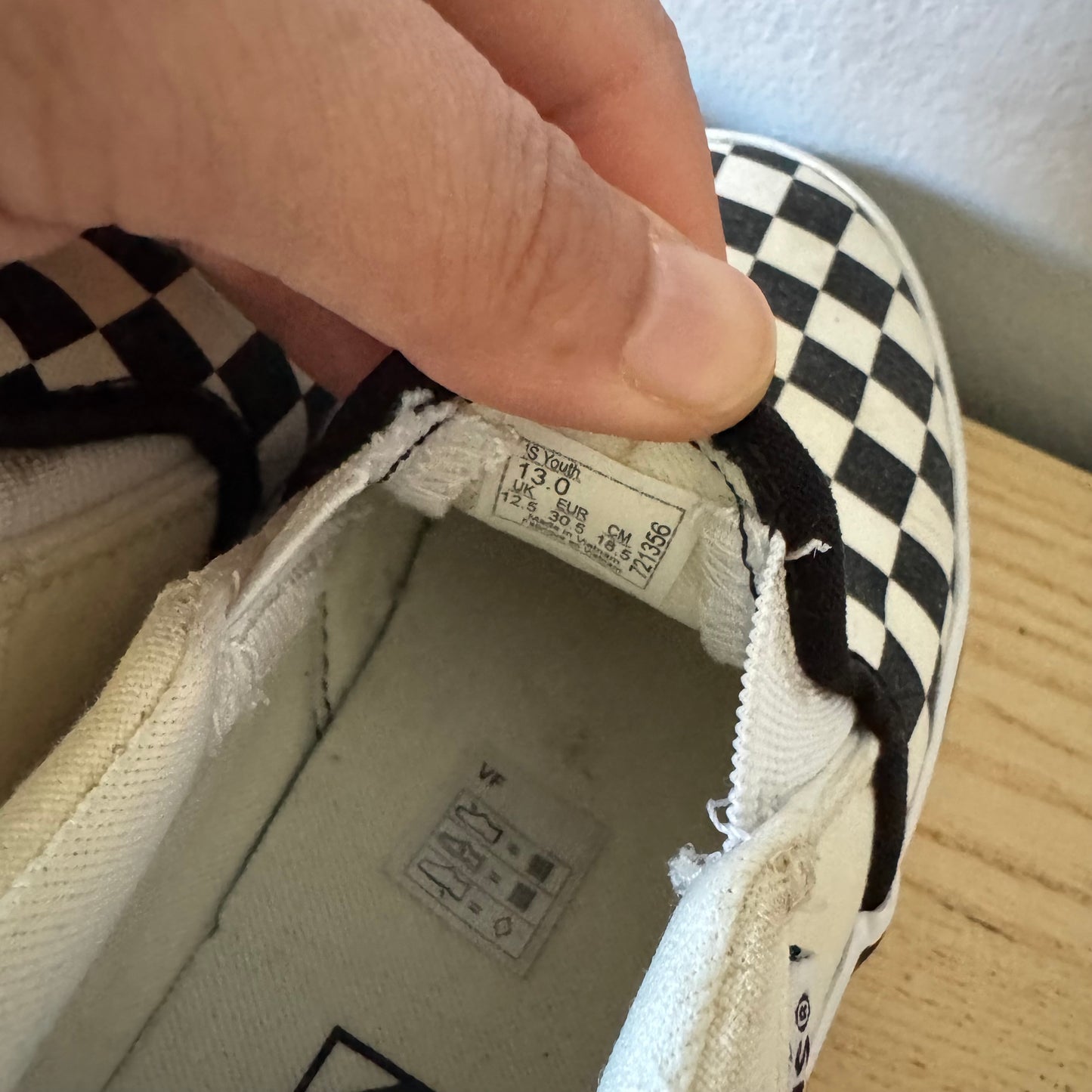 Vans / Slip on shoes / US13