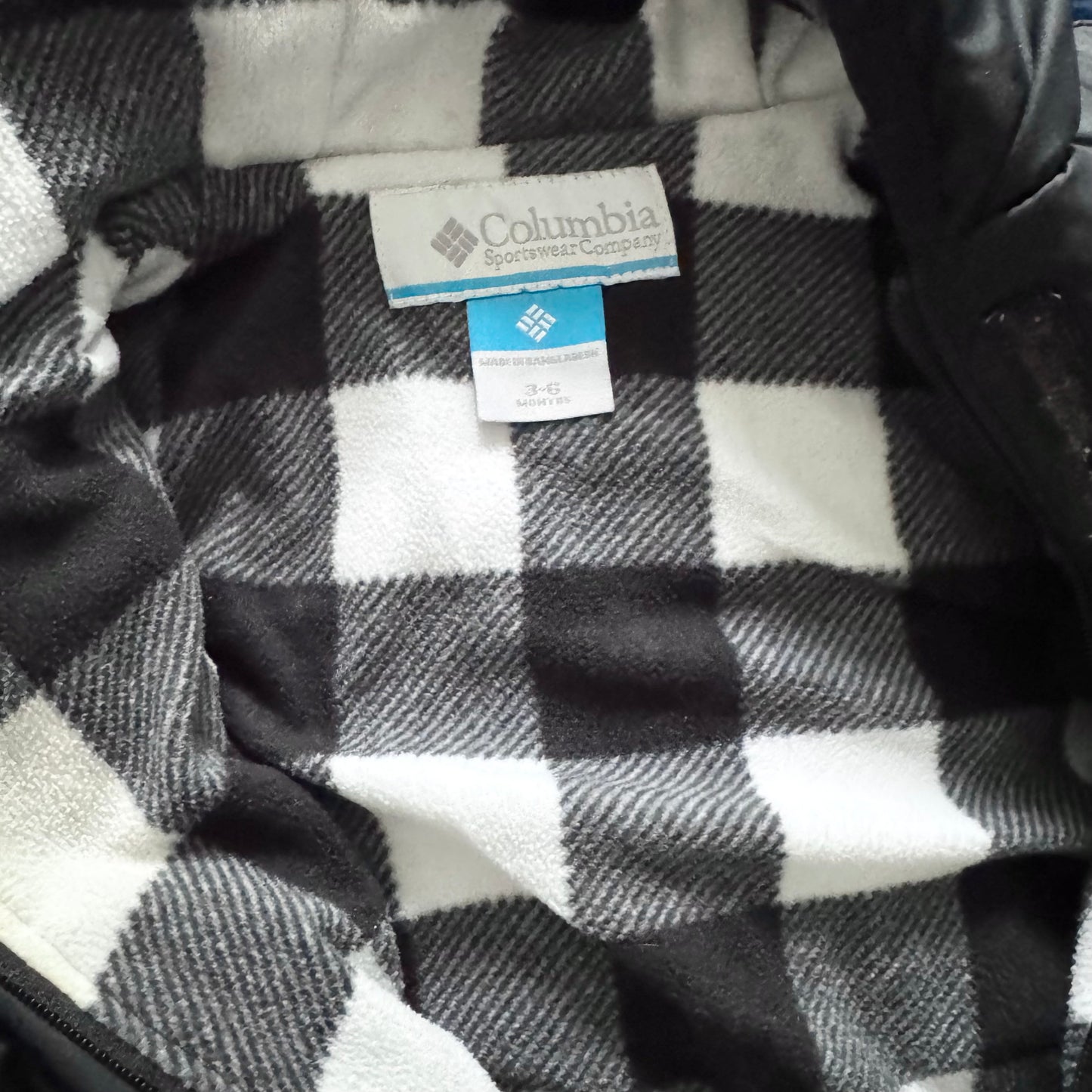 Columbia / Black snow bunting suit / 3-6M