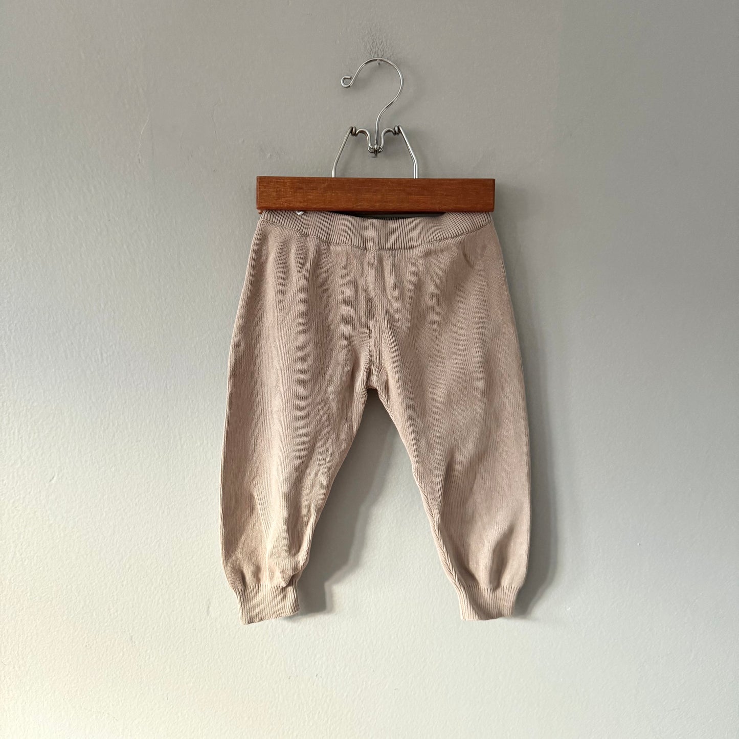 The Littlest / Beige knit pants / 18-24M
