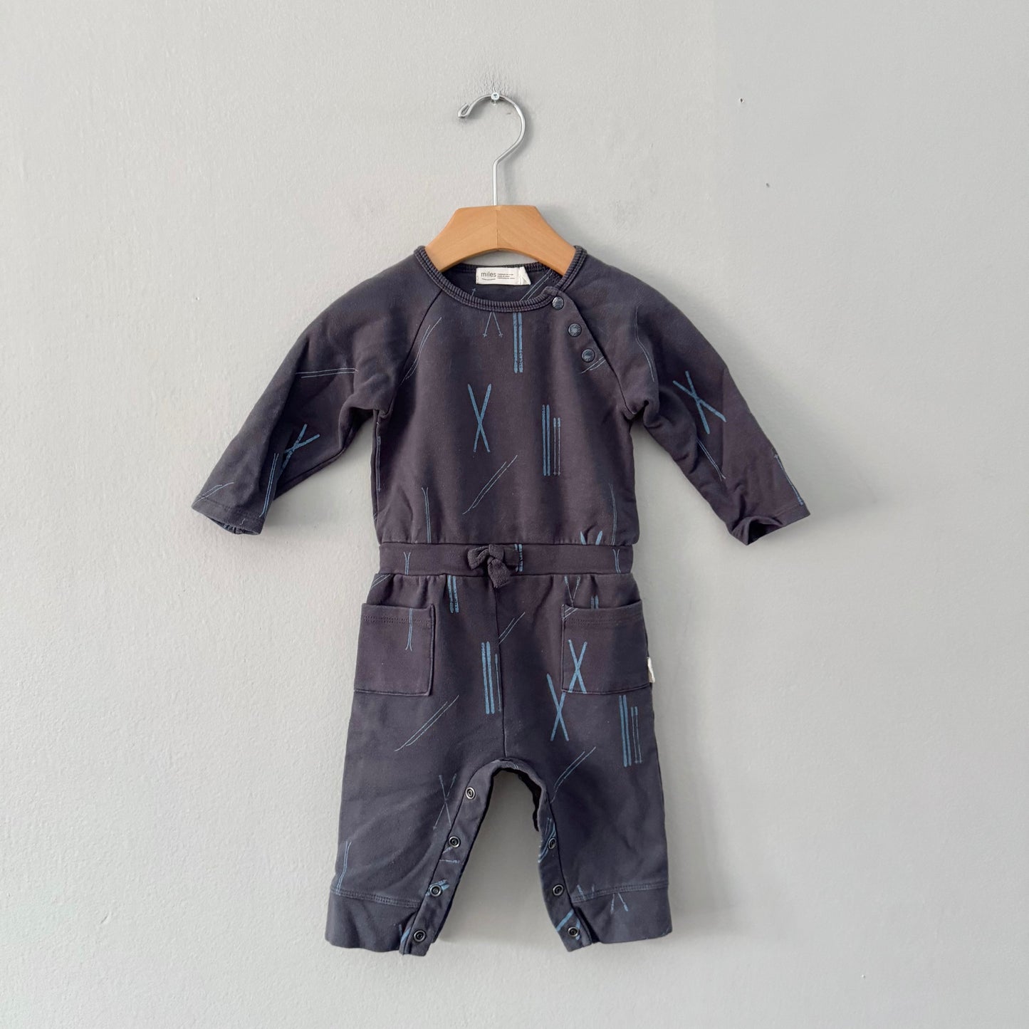 Miles baby / Navy crew romper / 6M