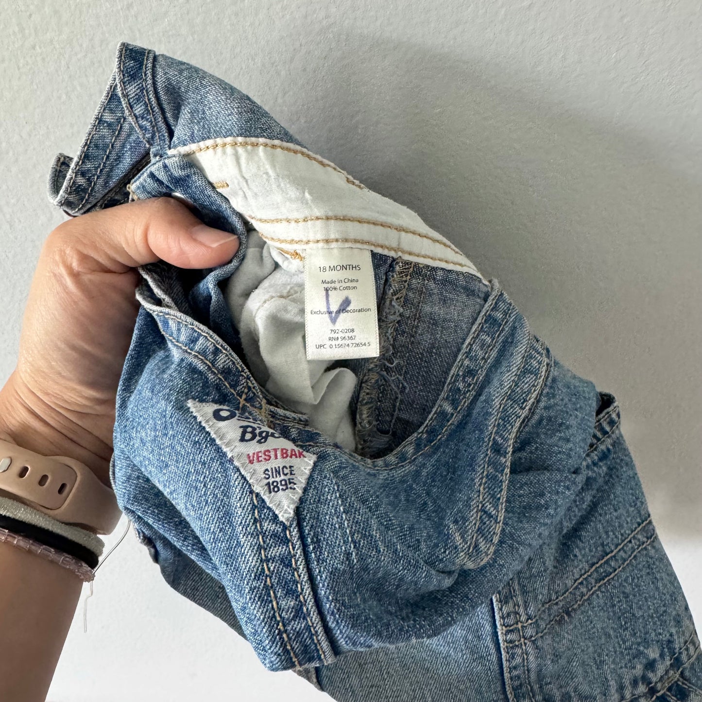 Oshkosh / Denim overall shorts / 18M
