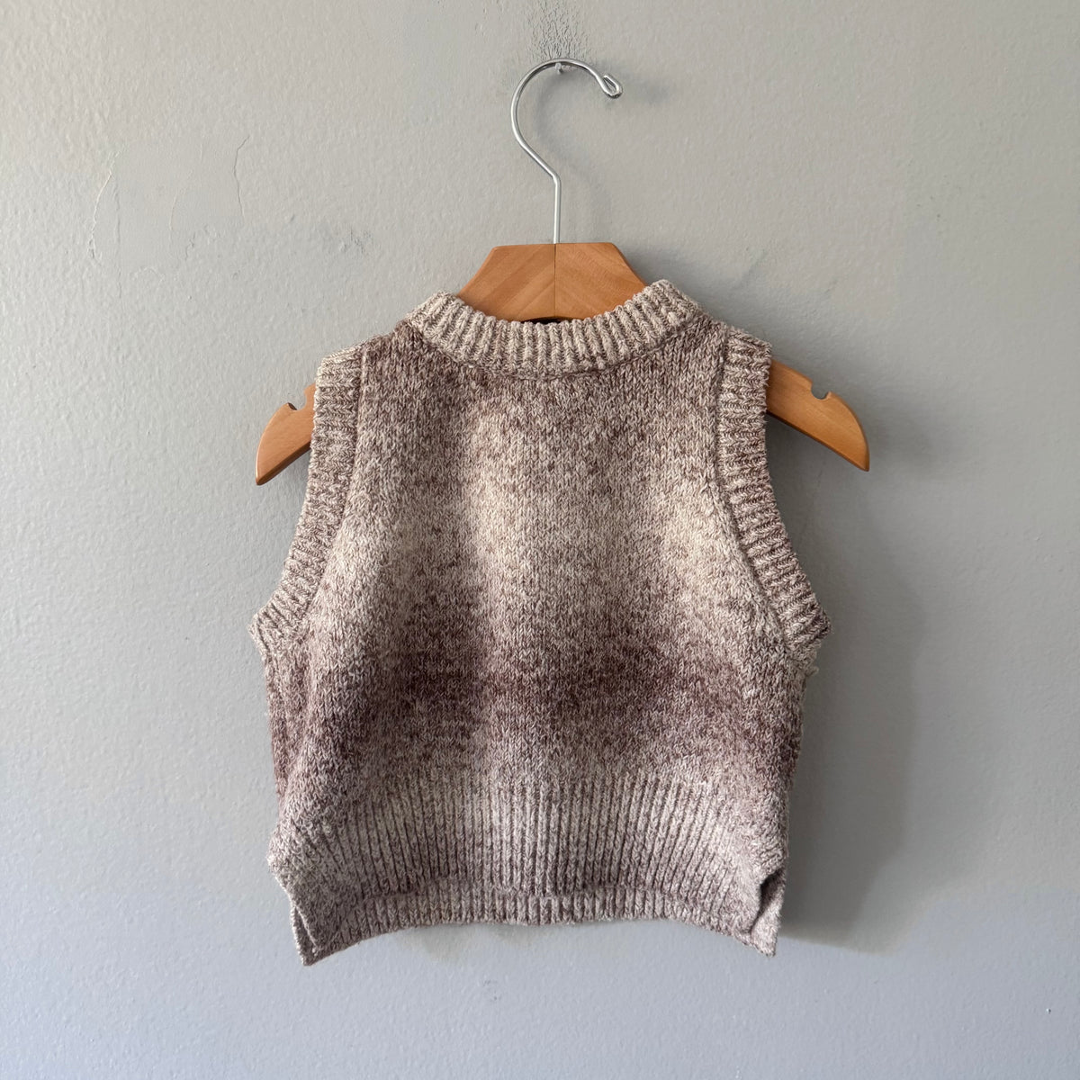 Zara / Knit tank top / 6-7Y(Fits 2-4Y)
