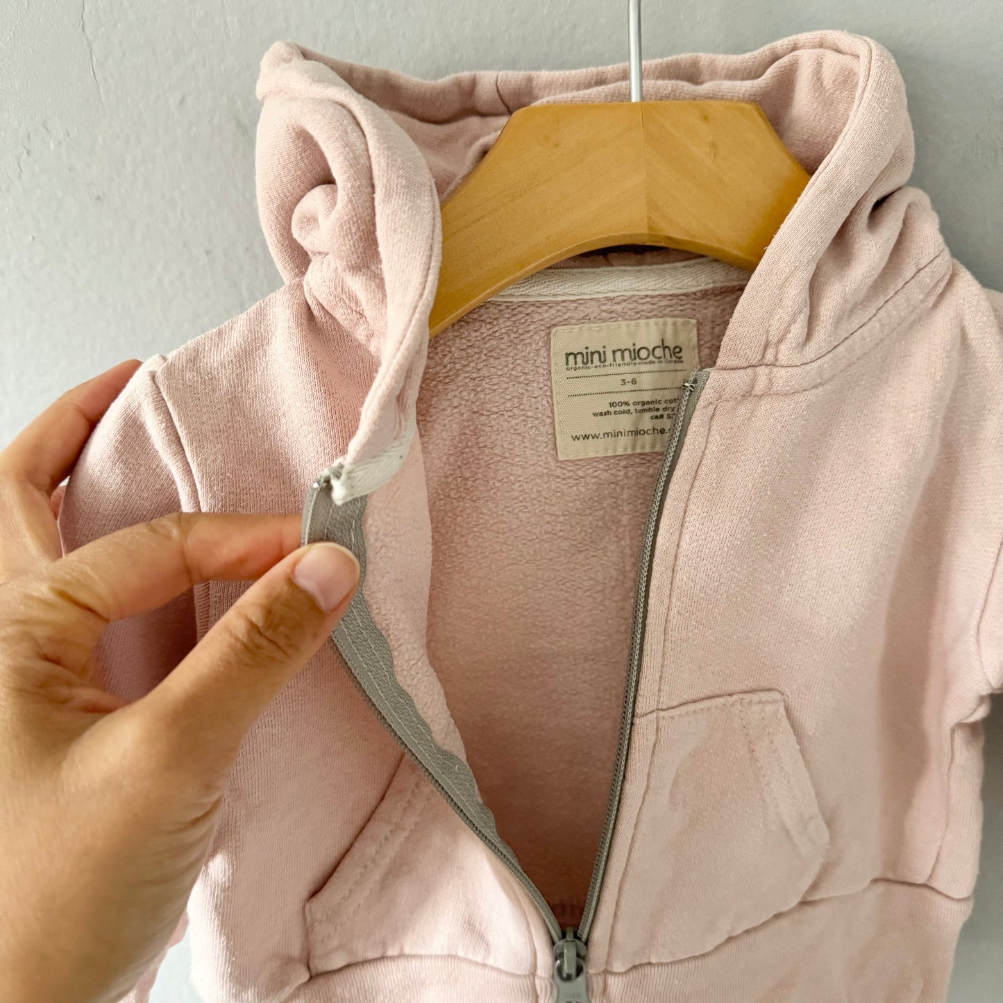 Mini Mioche / Light pink zip up hoodie / 3-6M