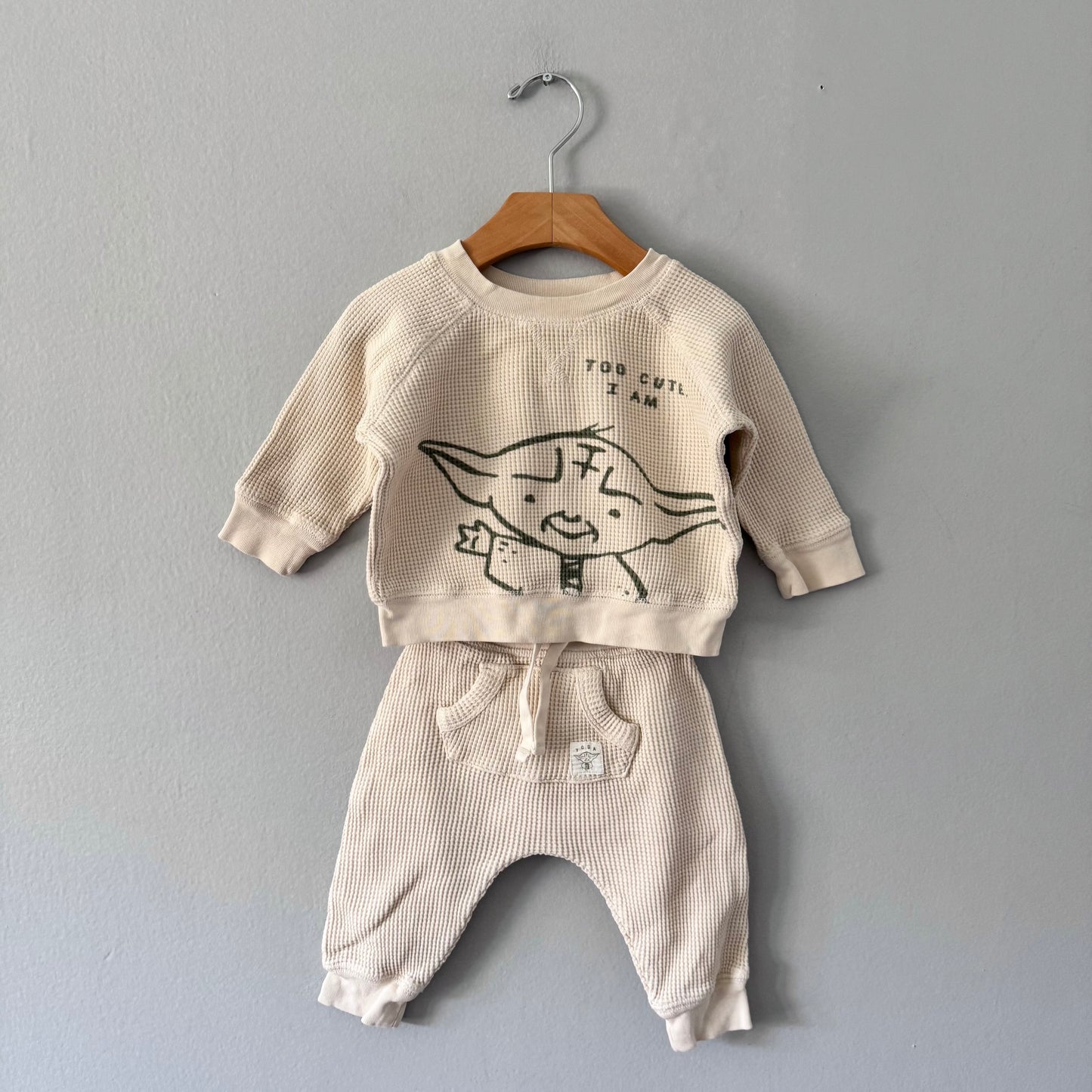Gap x Star Wars / Yoda white waffle top & pants set / 6-12M
