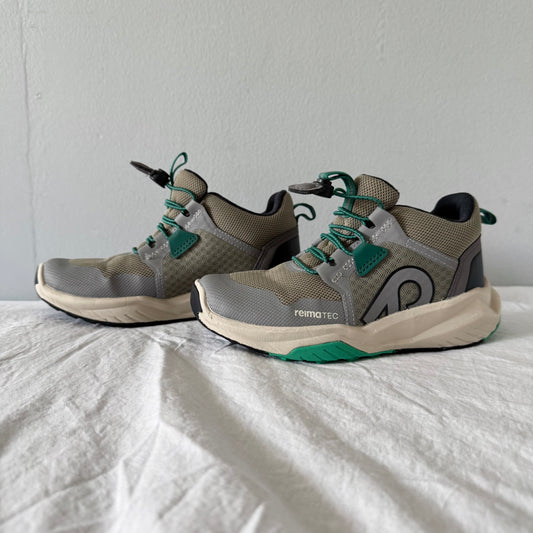 Reima / Running Shoes / US13 - US 13.5