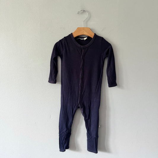 Kyte / Navy romper / 6-12M