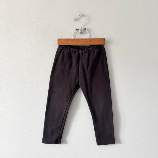 Uniqlo / Black lined leggings / 3Y
