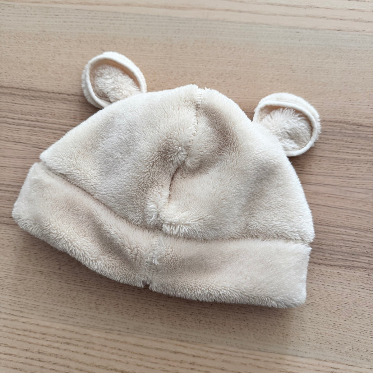 LL Bean / White sherpa hat / 2-4T