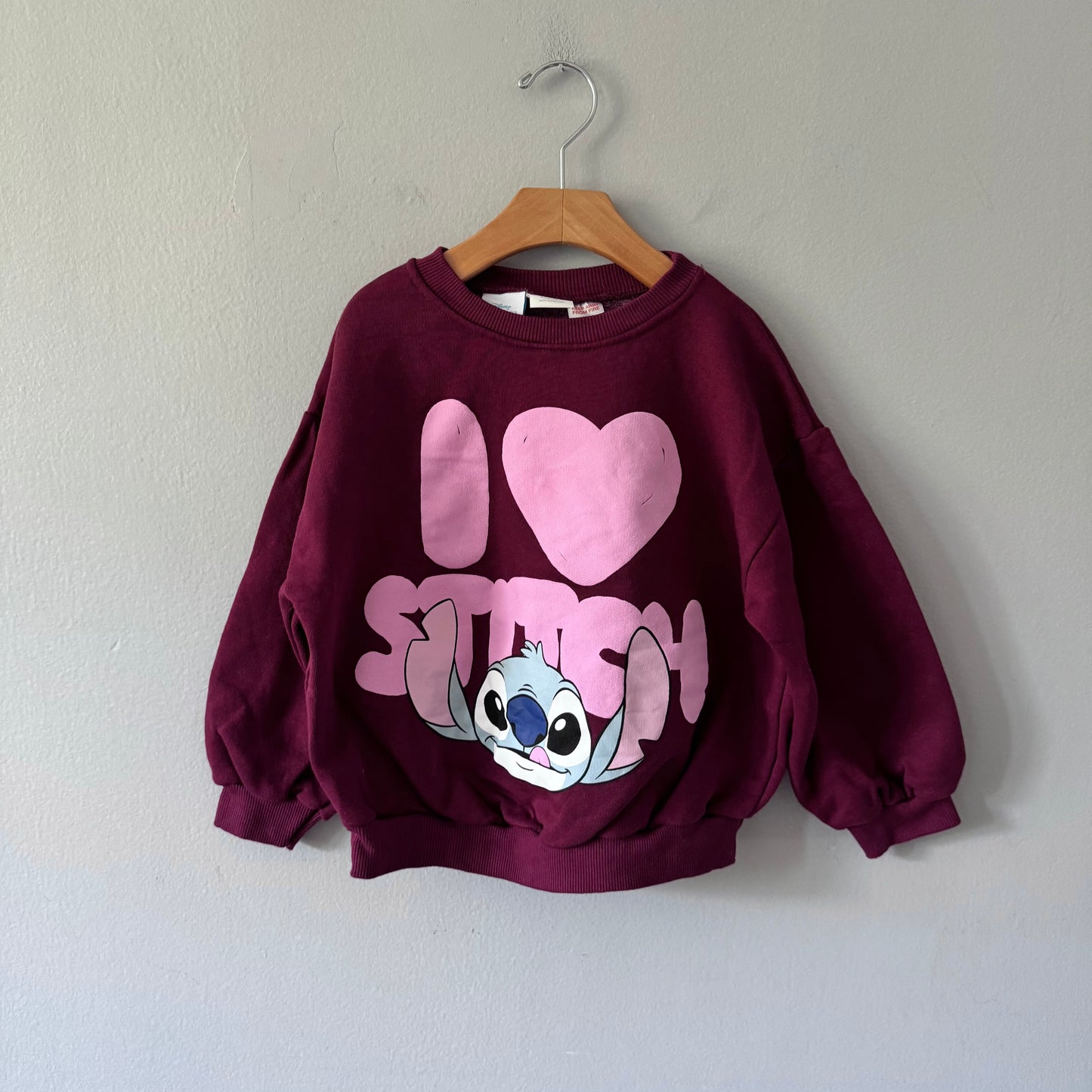 Zara x Disney / I love Stitch sweatshirt / 6Y