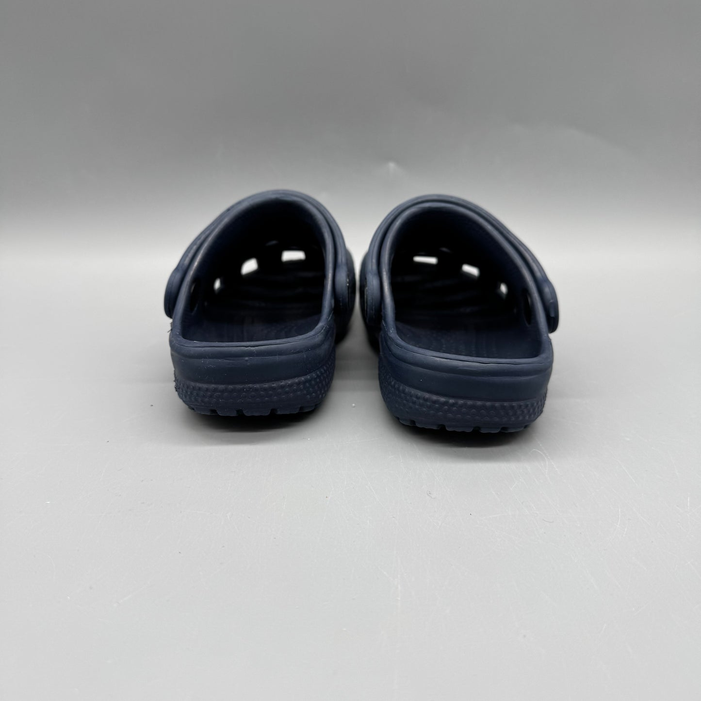 Crocs / Sandals / US8