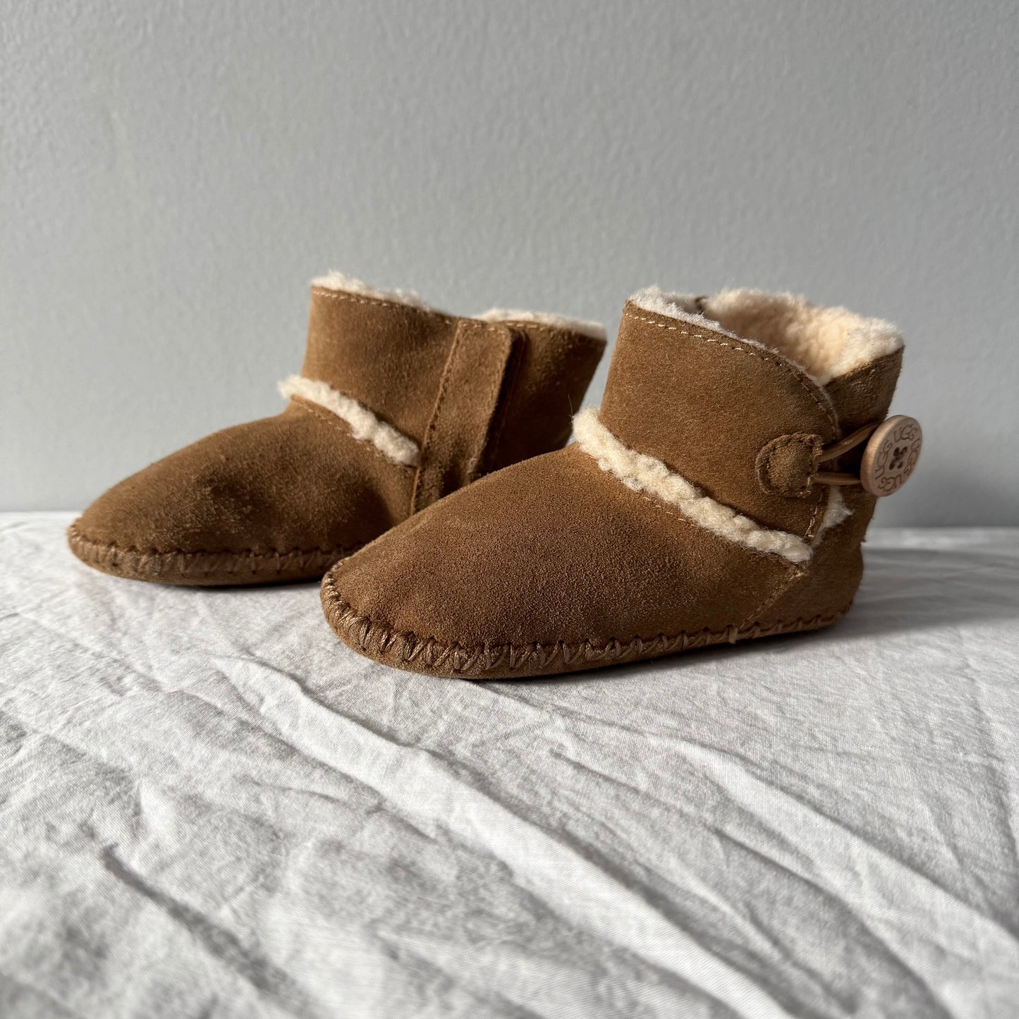 UGG / Boots / US5