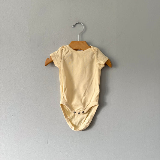 Zara / Light yellow onesie / 3-6M