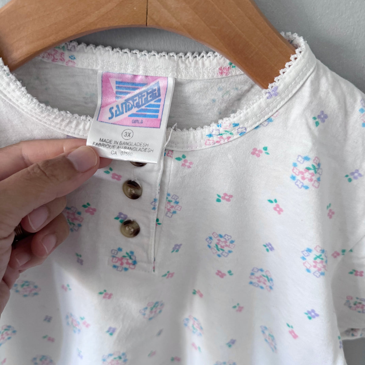 Vintage / White floral short sleeve top / 3T
