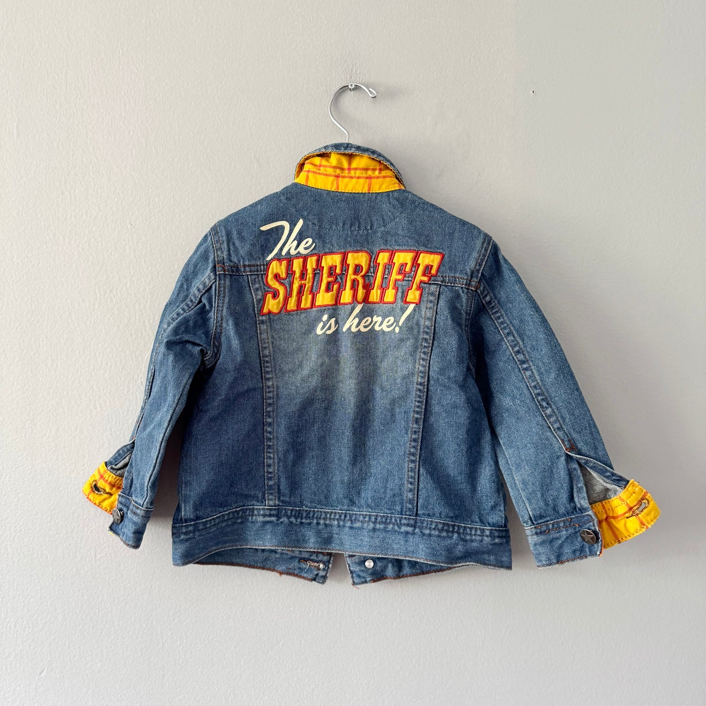 Disney Store / Woody denim jacket / 3T
