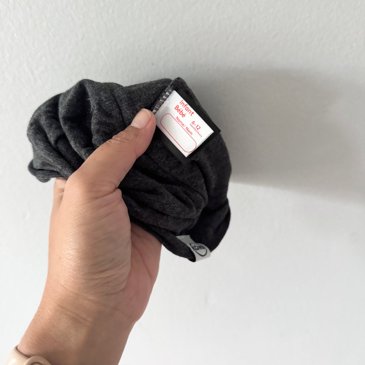 Kombi / Dark grey beanie / 6-12M