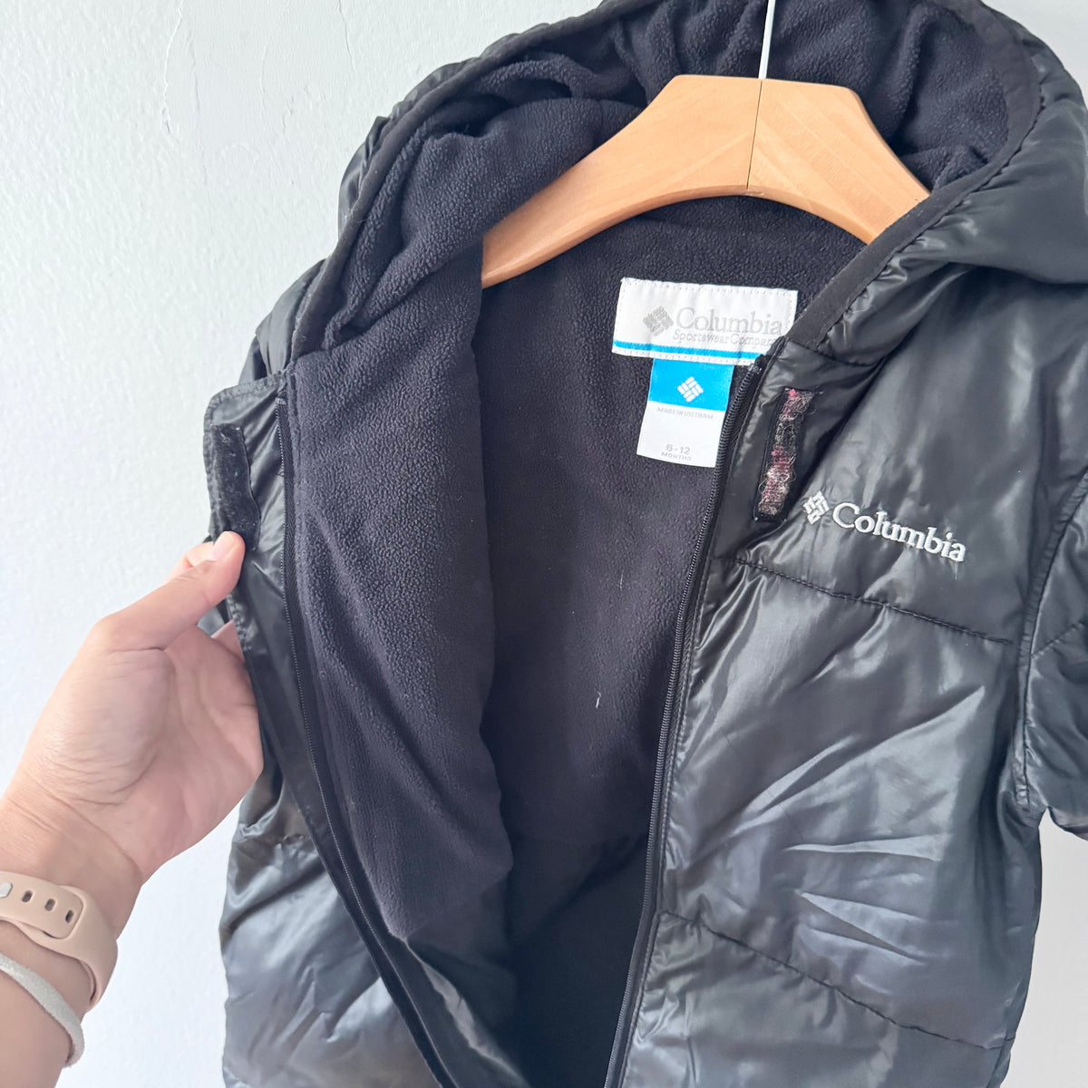 Columbia / Black snow suit / 6-12M