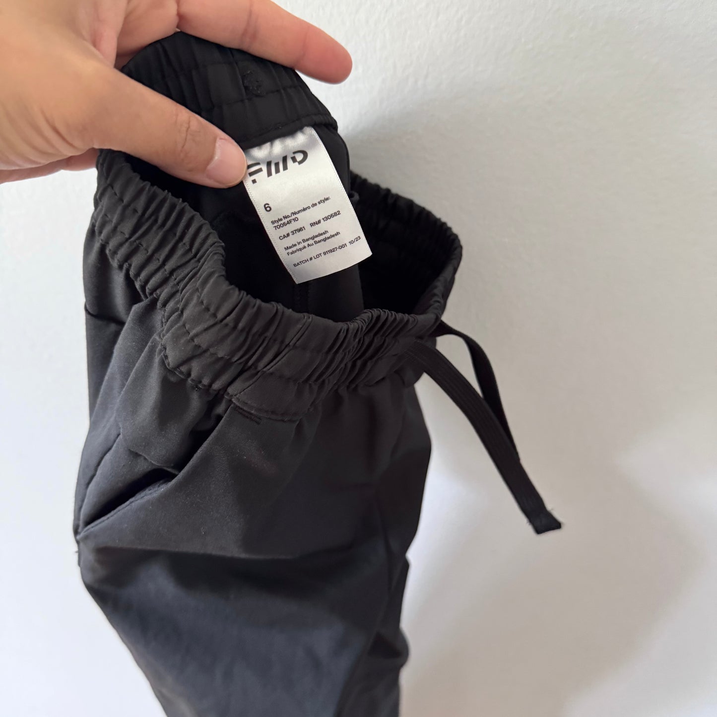 Fwd / Black active pants / 6Y