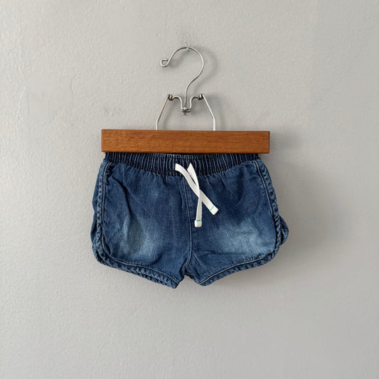 Cat & Jack / Denim shorts / 12M