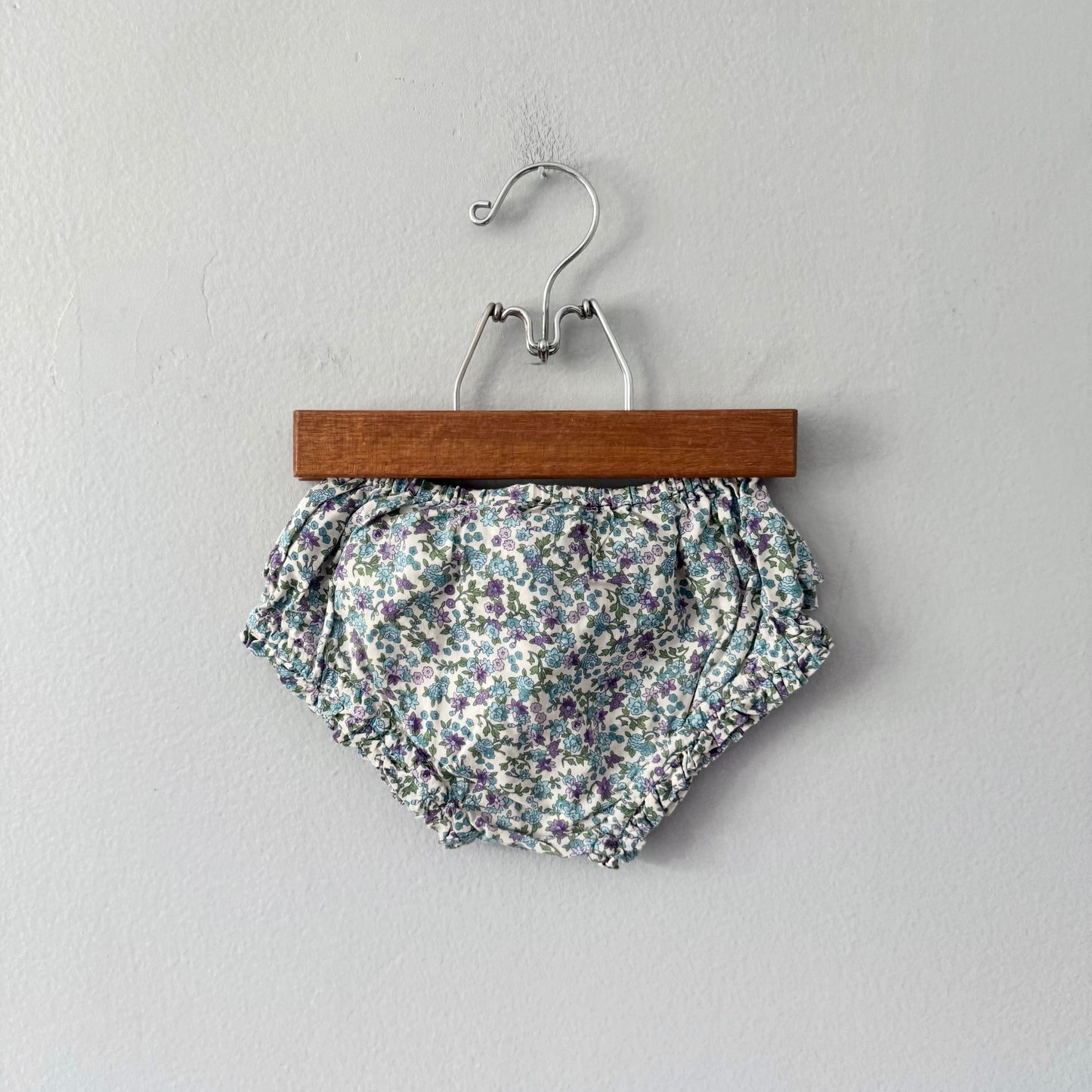 No brand / Purple floral bloomer / 12-18M