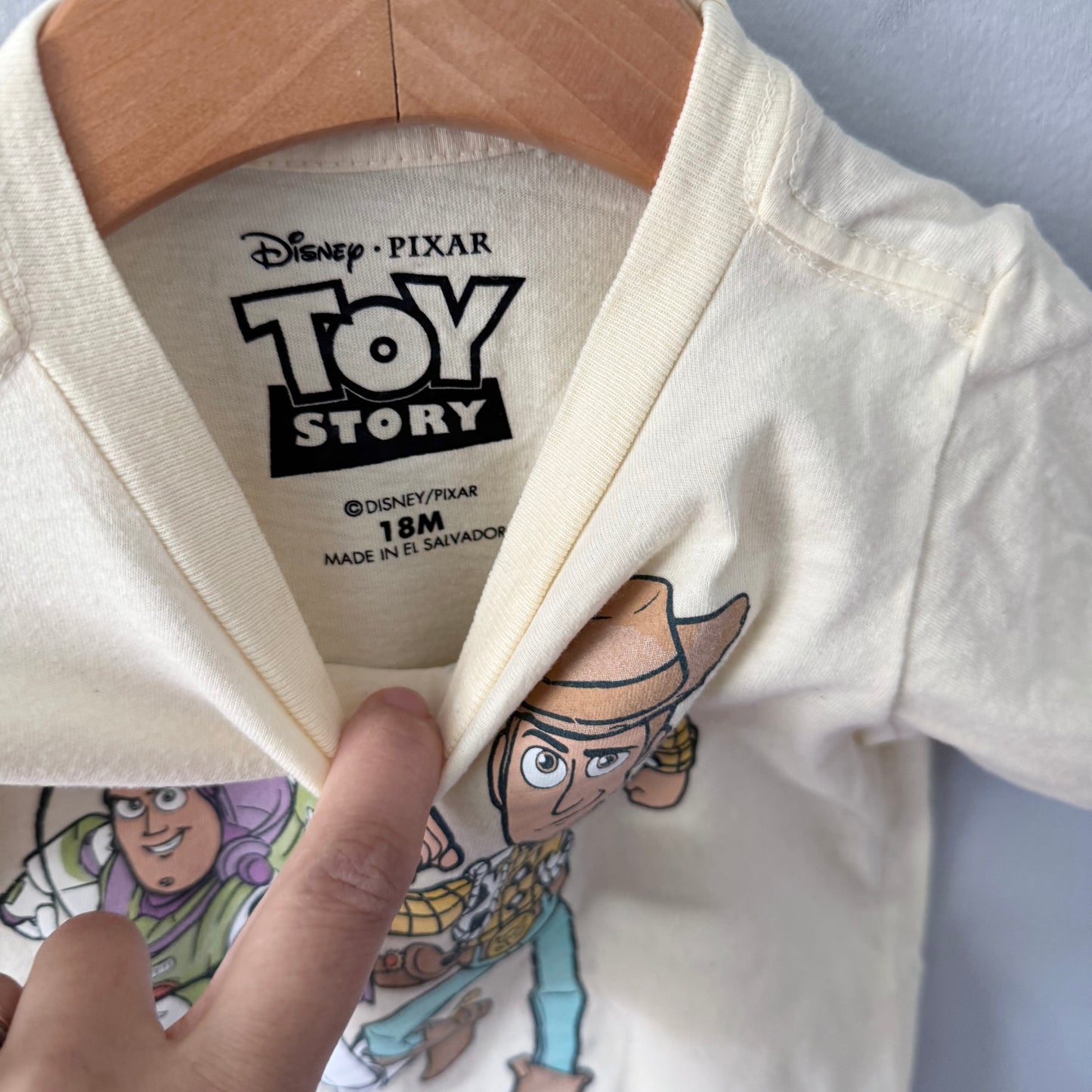 Toy Story / Light yellow T-shirt / 18M