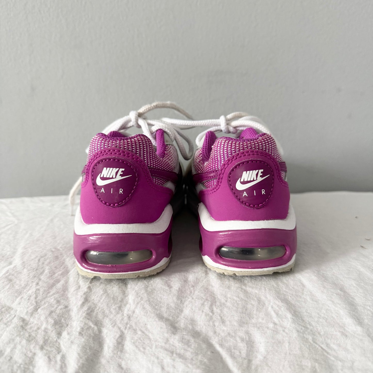 Nike / Air Max / Running Shoes / US11