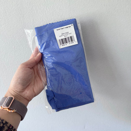 Tea / Blue capri leggings / 3T - New with bag