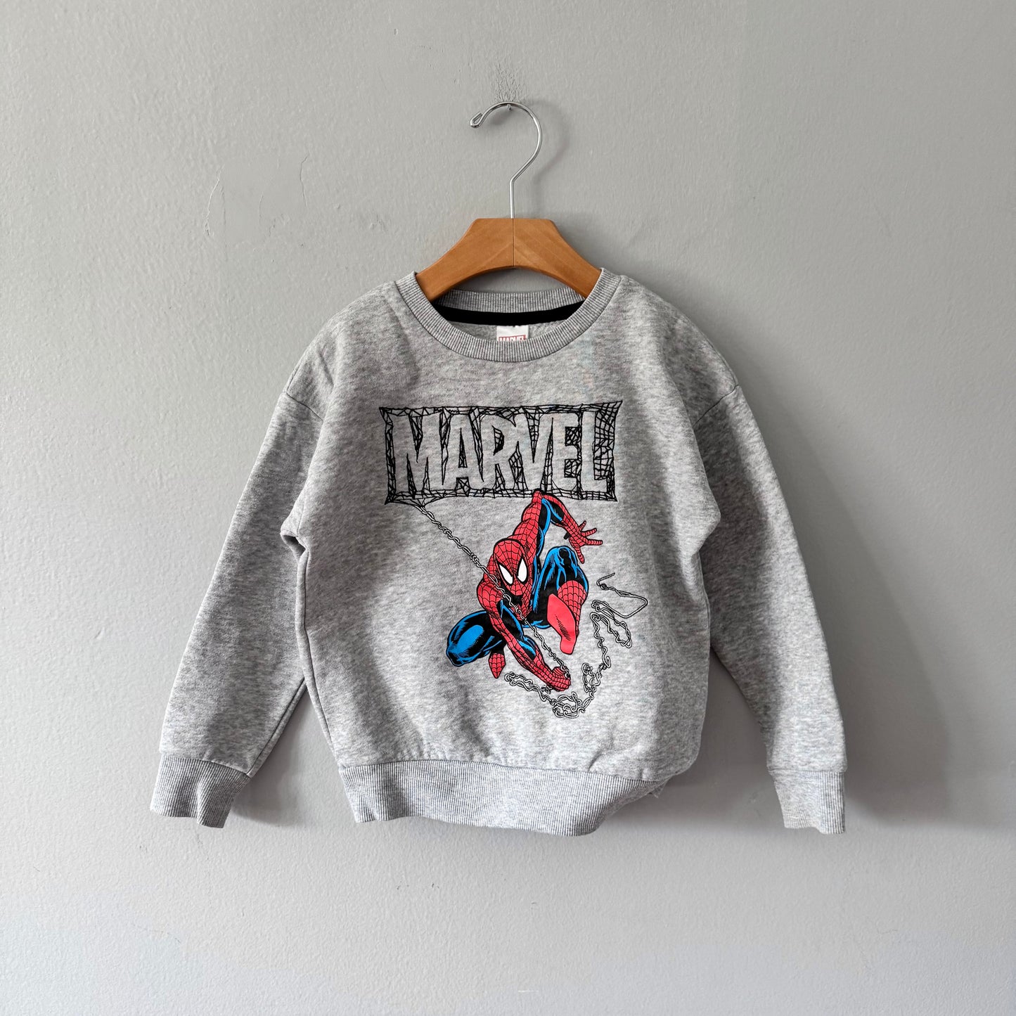 Marvel / Spiderman light grey sweatshirt / 4Y