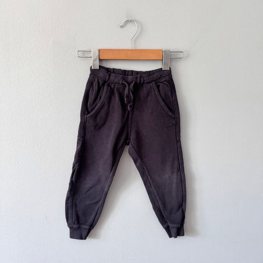 Zara / Black jogger pants / 3-4Y