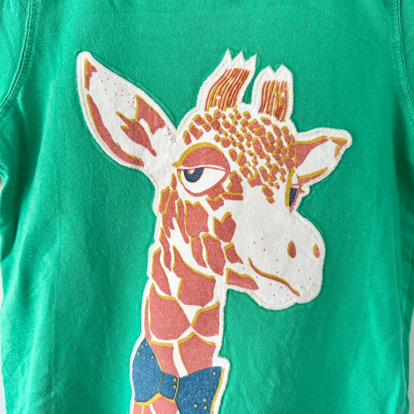 John Lewis / Green x giraffe T-shirt / 4Y